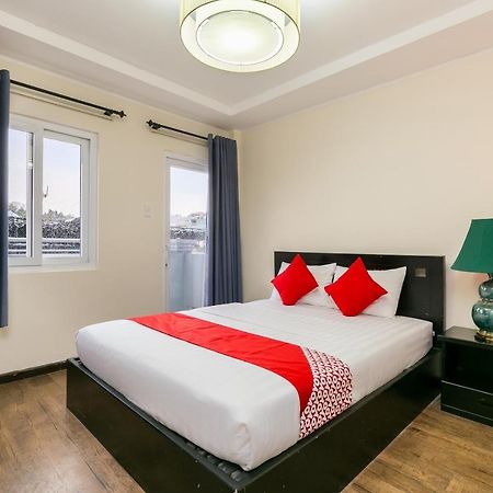 הו צ'י מין סיטי Oyo 438 Small Bay Hotel מראה חיצוני תמונה