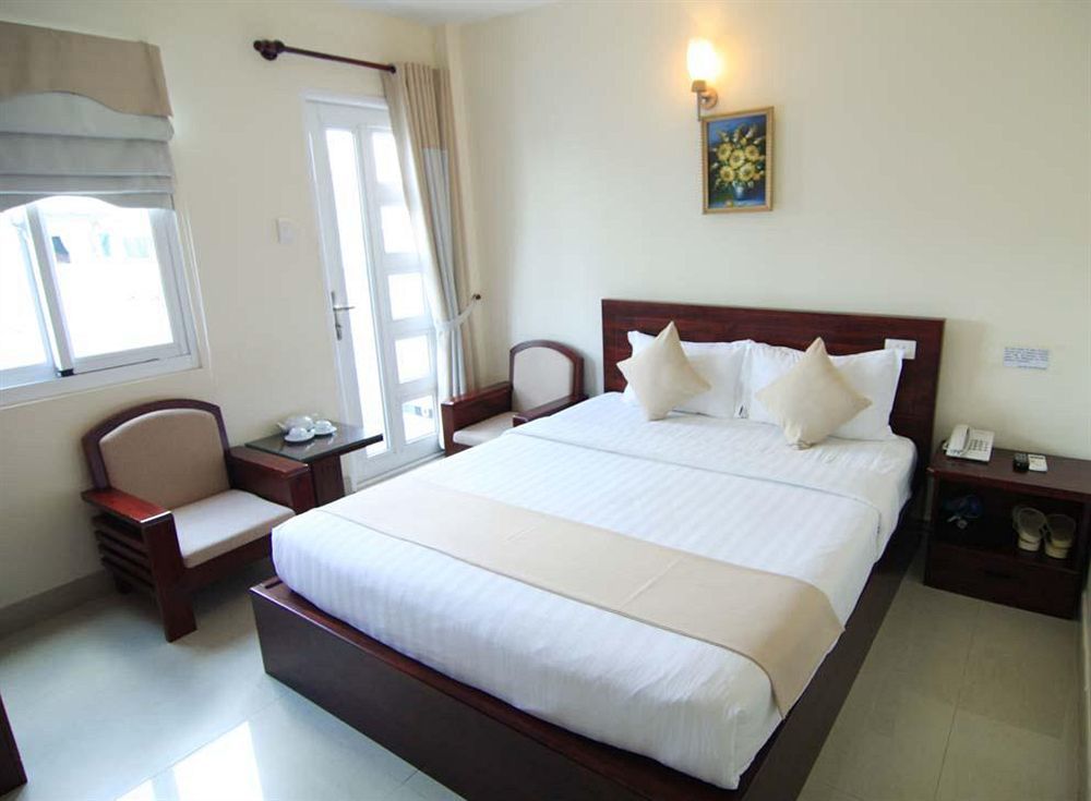 הו צ'י מין סיטי Oyo 438 Small Bay Hotel מראה חיצוני תמונה