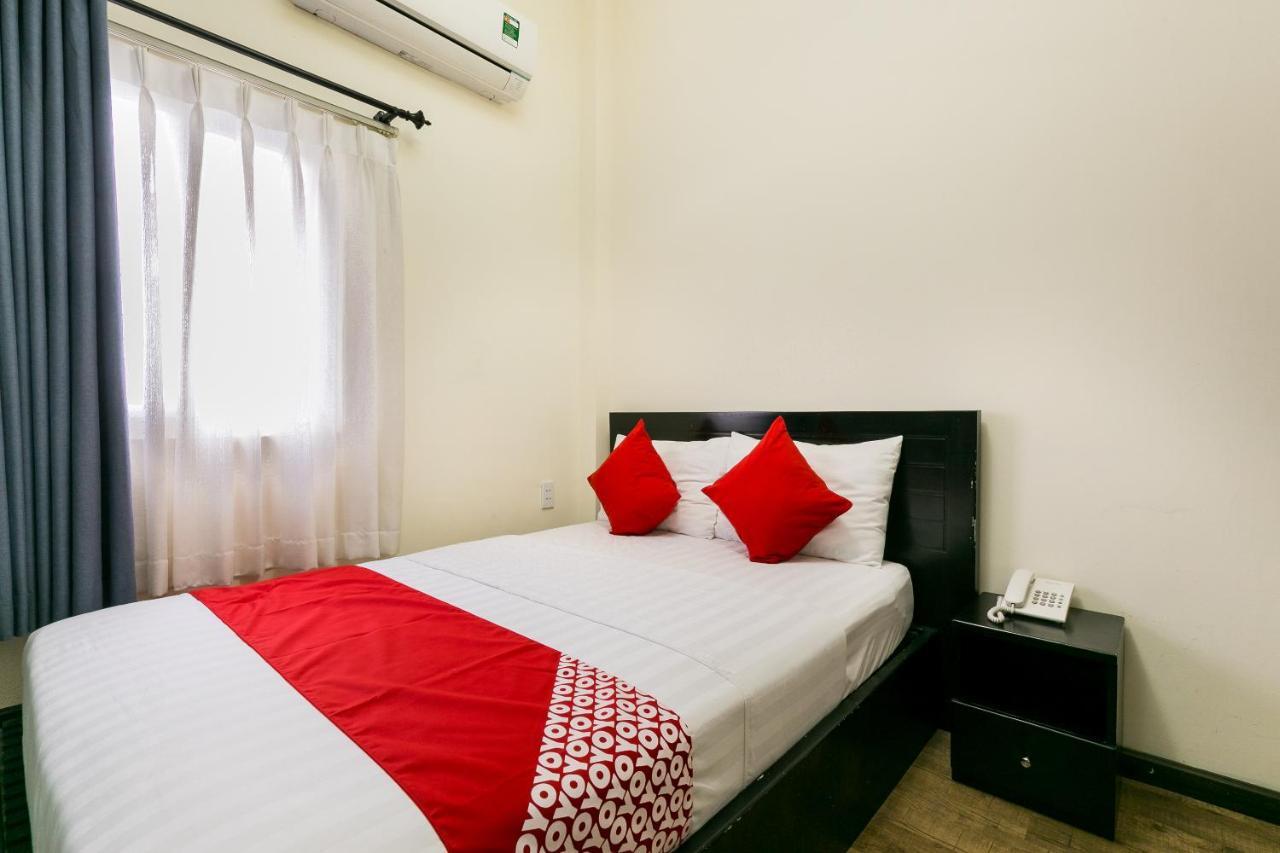 הו צ'י מין סיטי Oyo 438 Small Bay Hotel מראה חיצוני תמונה