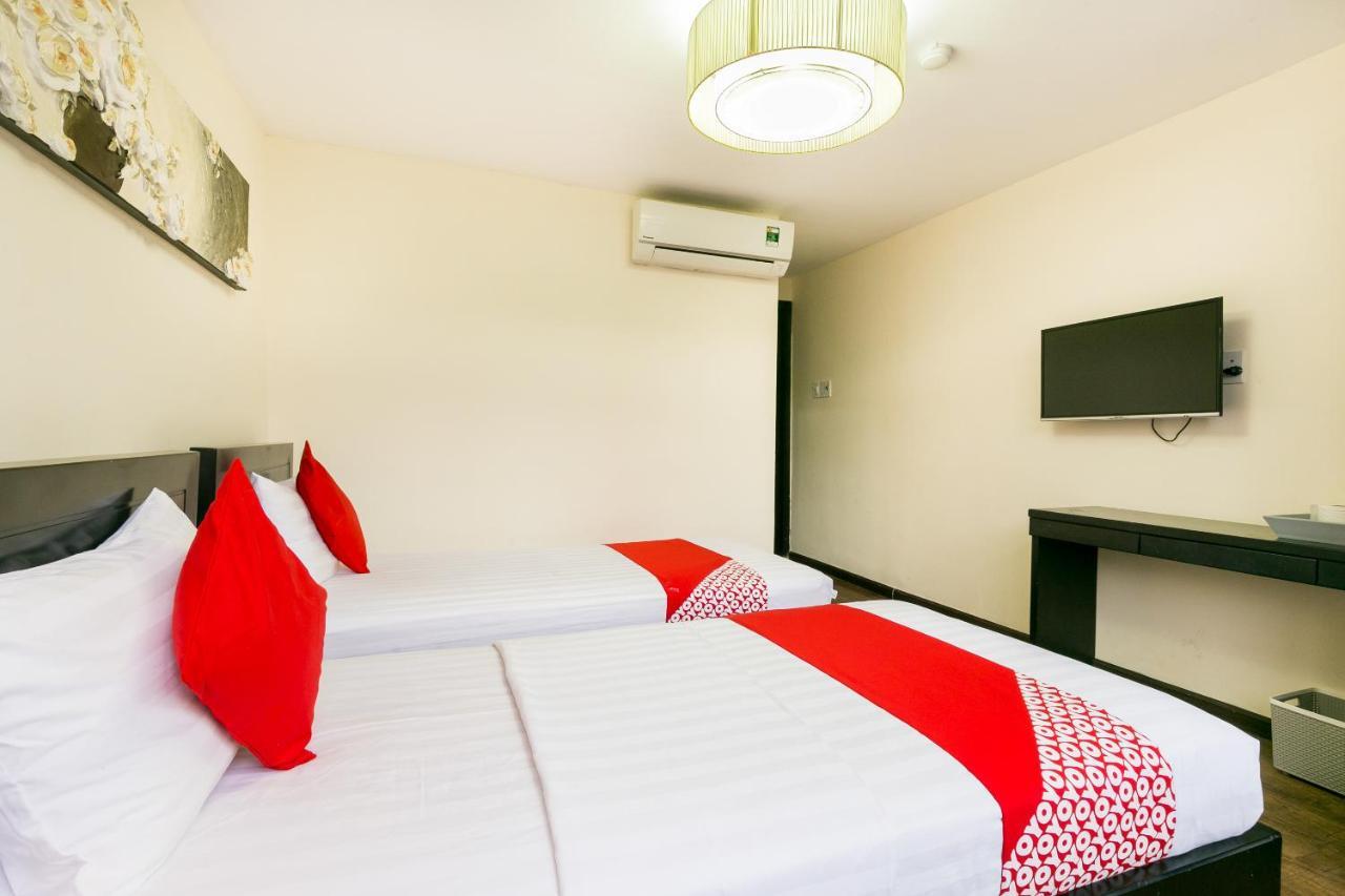 הו צ'י מין סיטי Oyo 438 Small Bay Hotel מראה חיצוני תמונה