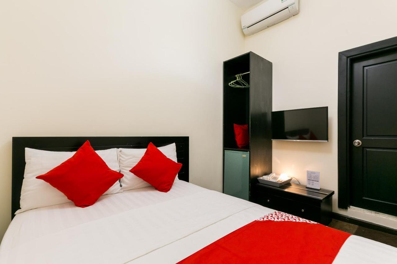 הו צ'י מין סיטי Oyo 438 Small Bay Hotel מראה חיצוני תמונה